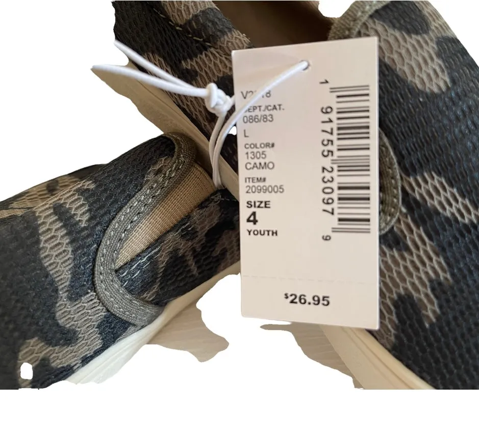 Boy Slip On Sneakers Camouflage Size 4