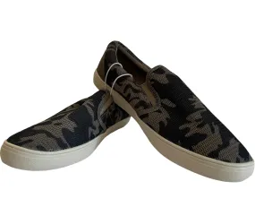 Boy Slip On Sneakers Camouflage Size 4