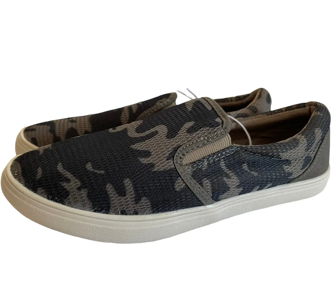 Boy Slip On Sneakers Camouflage Size 4