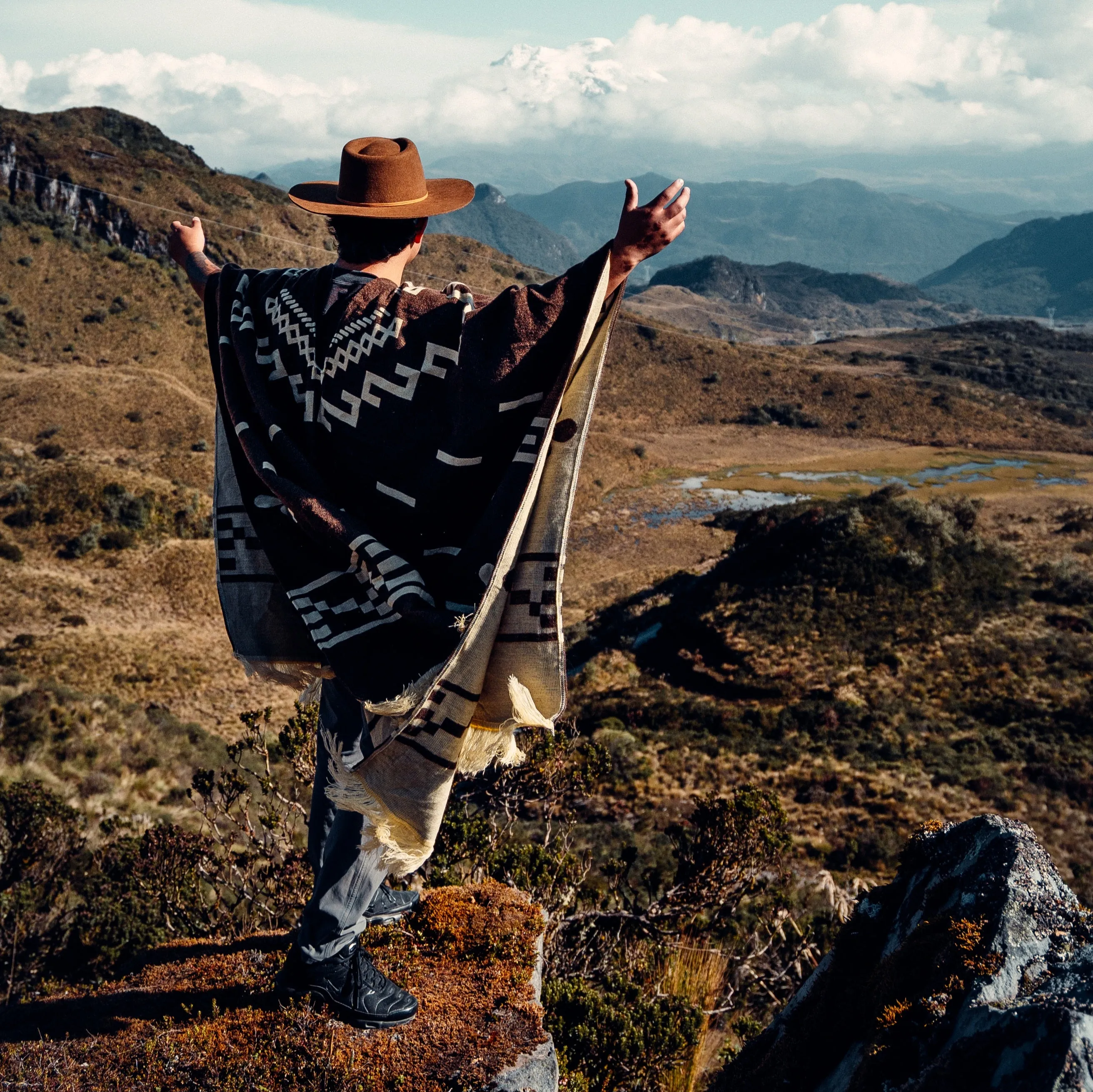 Brown - Clint Eastwood Poncho