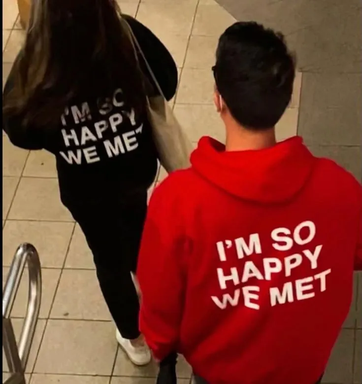 Couples Matching Printed Casual Wear Drawstring Hoodie For Mens & Women