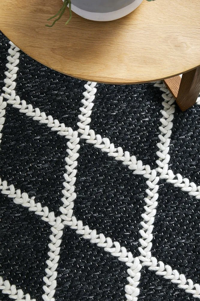 Huxley Rug (Black) by Rug Culture