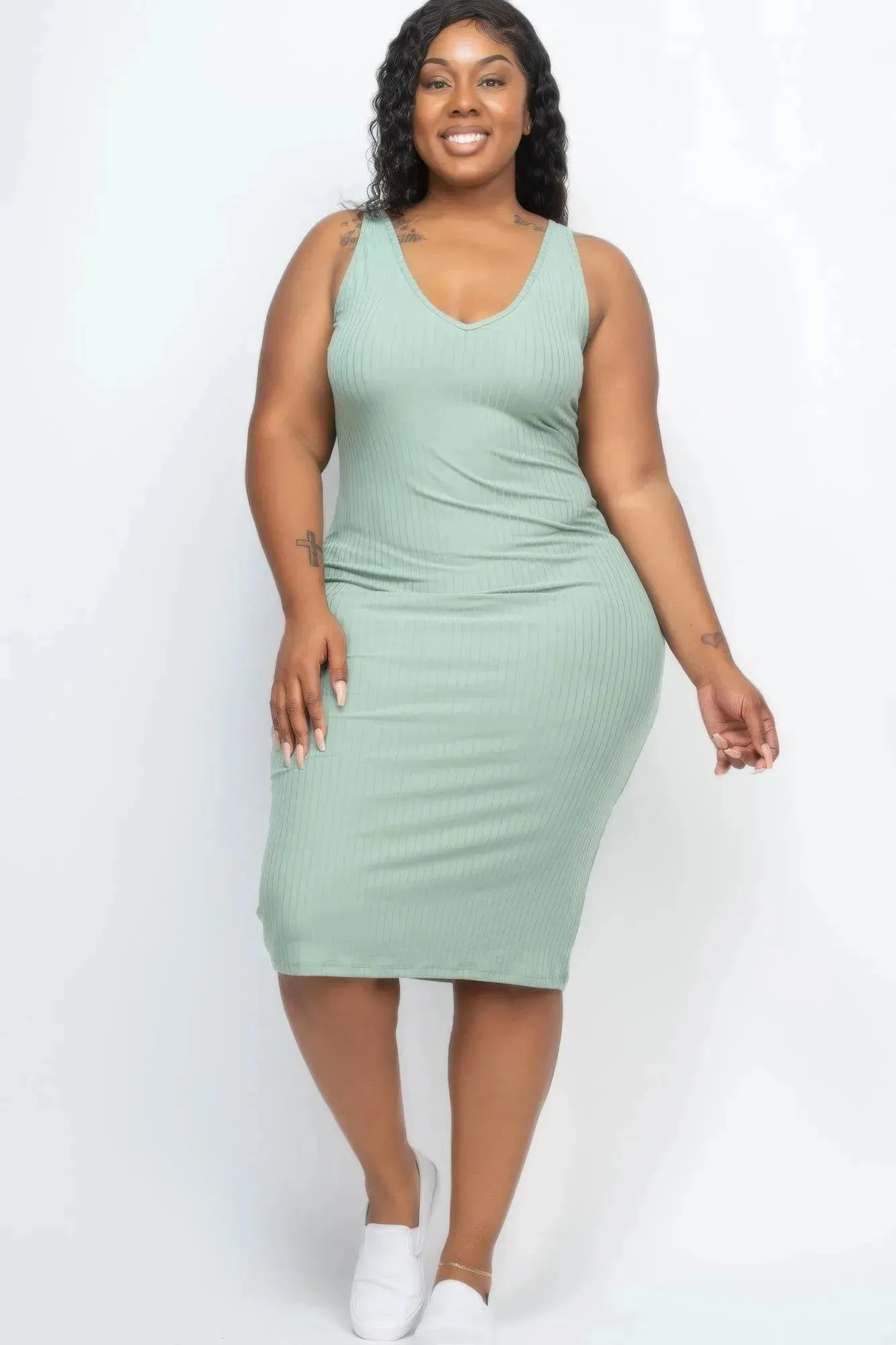 Plus Size Ribbed Sleeveless Bodycon Midi Dress