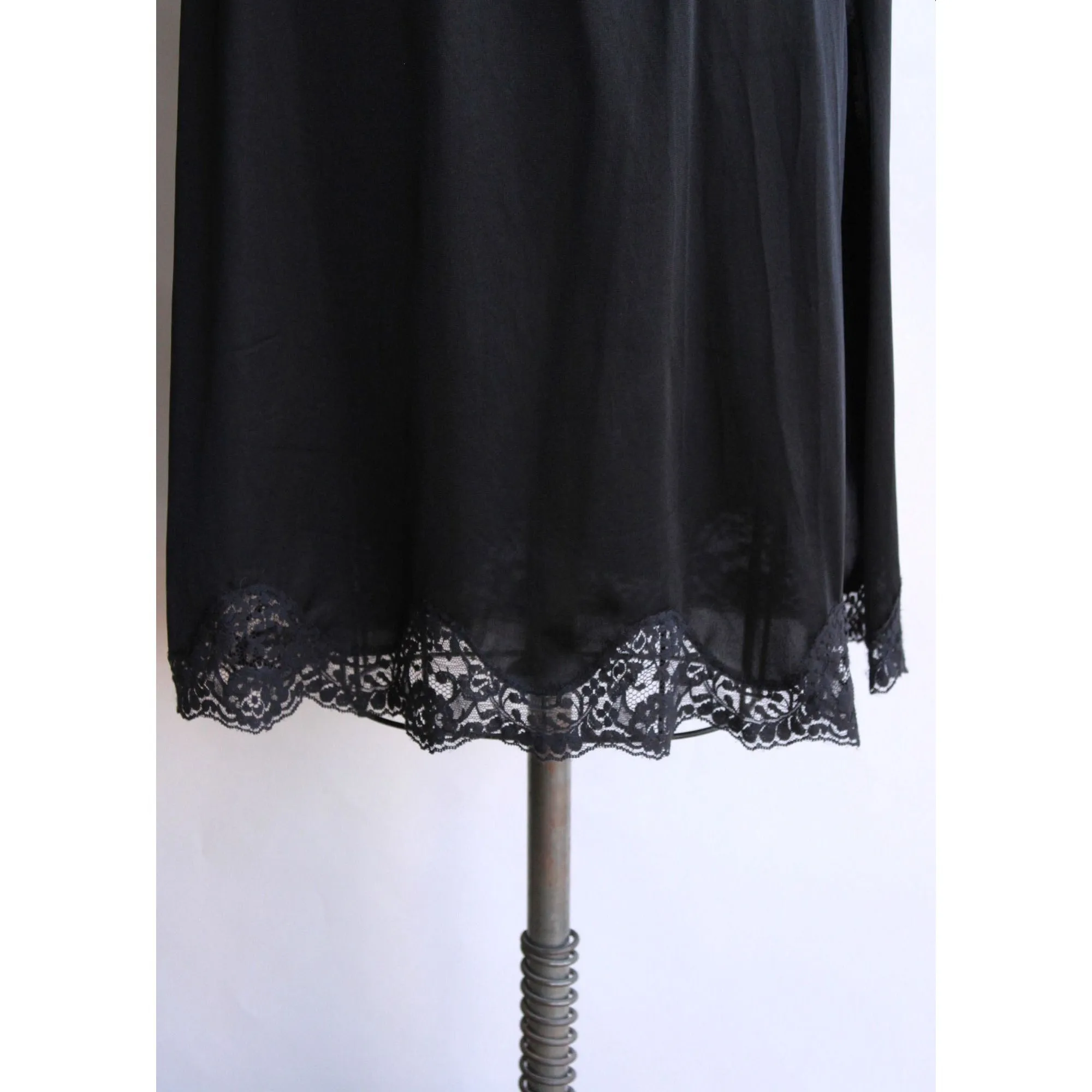 Vintage 1950s 1960s Black Nylon Half Slip