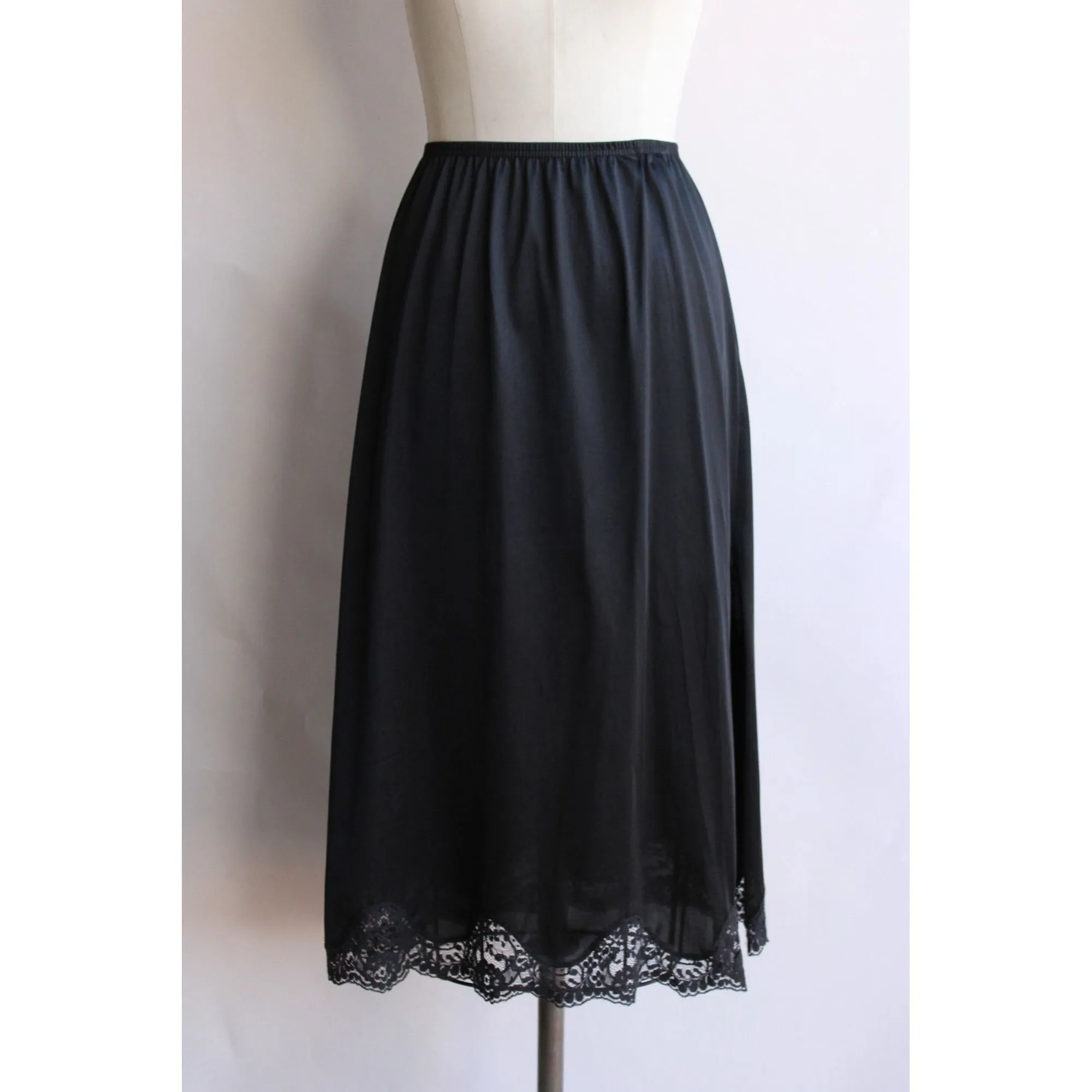 Vintage 1950s 1960s Black Nylon Half Slip