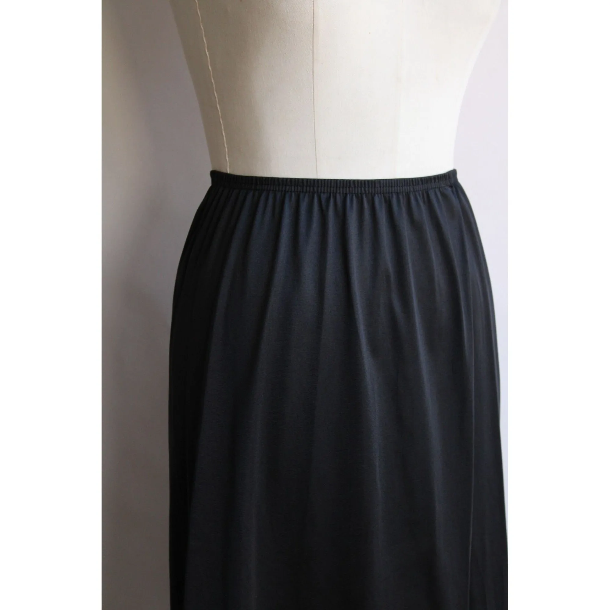 Vintage 1950s 1960s Black Nylon Half Slip