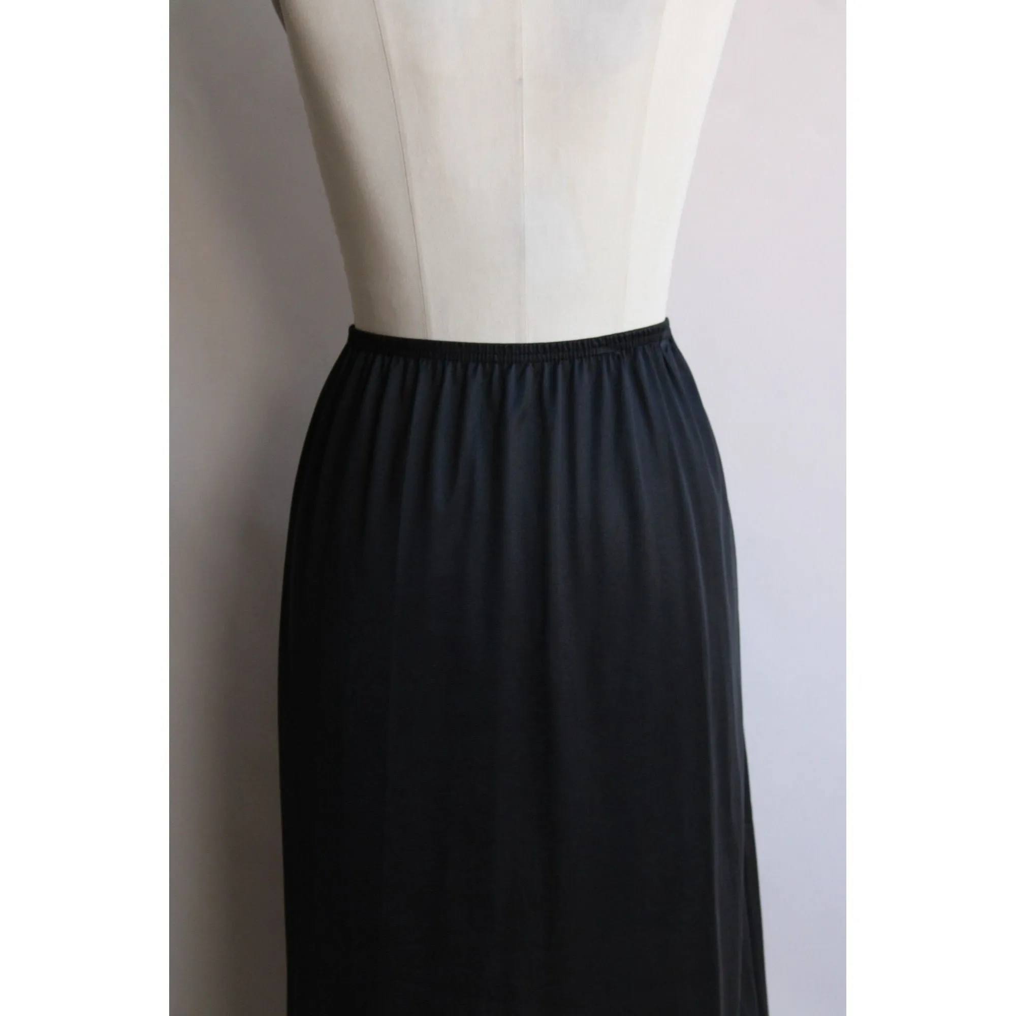 Vintage 1950s 1960s Black Nylon Half Slip